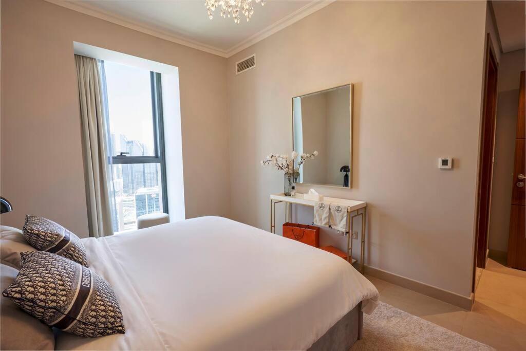 Larbi Breathtaking Burj And Fountain View Luxurious 2 Bed Appartement Dubai Buitenkant foto