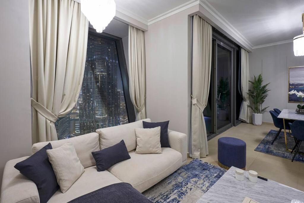 Larbi Breathtaking Burj And Fountain View Luxurious 2 Bed Appartement Dubai Buitenkant foto